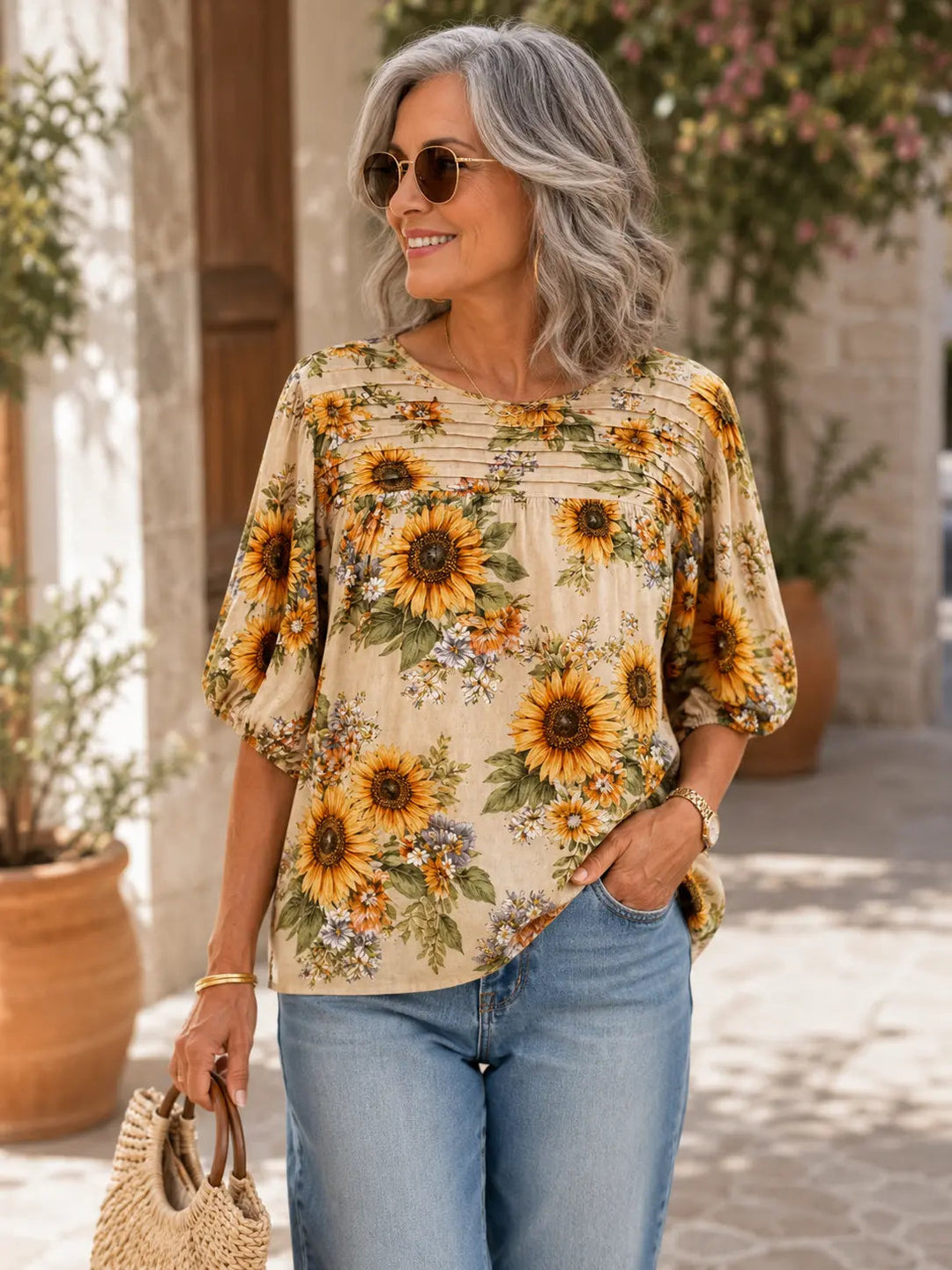 STOCKHOLMWEAR® | Livia Blus med Blommönster &amp; Spetsdetaljer